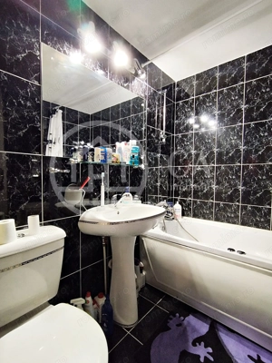 Apartament de vânzare cu 3 camere în zona Nufarul, Oradea - imagine 10