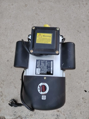 Motor electric Lmx inverter 5.5 kw pentru orice tip de elevator pe 380 v - imagine 3