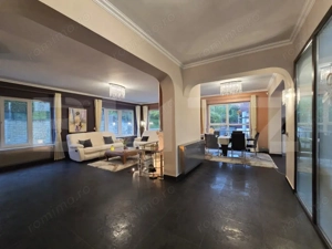 Vile  cu piscina exclusivista de vanzare in zona  Grand Hotel Italia - imagine 5