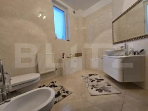 Vile  cu piscina exclusivista de vanzare in zona  Grand Hotel Italia - imagine 19