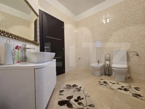 Vile  cu piscina exclusivista de vanzare in zona  Grand Hotel Italia - imagine 18