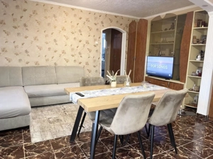 Apartament  3 camere tip PB - Decebal - etaj 4 - imagine 4