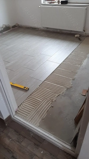 Pentru ce I interesați urgent ,execut tot felul de finisaje la interior , faianță,  gresie ,glet , - imagine 3