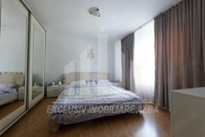 Casa de vanzare cu 2000mp de teren in Ciugud - imagine 6