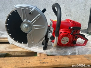 Inchiriez Scule: Drujba, Placa, Picamer,