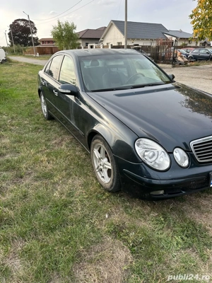 Vand Mercedes E 220  - imagine 2
