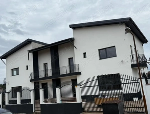 BUCURESTI! Direct proprietar vila spatioasa langa padure la un pret exceptional!