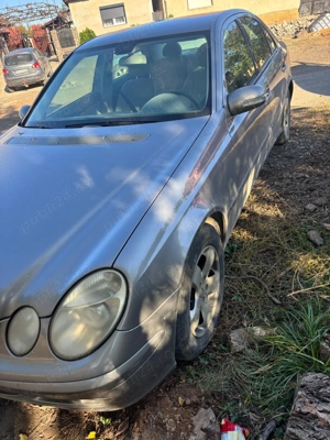 Vând Mercedes E clas  - imagine 4 Vând Mercedes E clas  - imagine 4