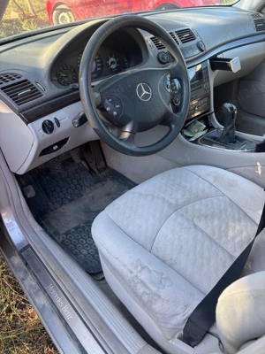 Vând Mercedes E clas  - imagine 3 Vând Mercedes E clas  - imagine 3