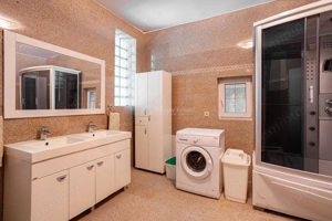 5 cam - zona Centrala - imagine 9