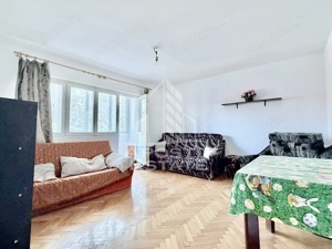 Apartament trei camere decomandat etaj intermediar - imagine 2