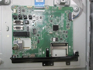 placa baza LD4CA EAX65486304 (1.2) EBL61380001 functionala din LG 32LY330C-ZA.BEUMLJP