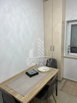 Apartament cu 2 camere, curte proprie, centrala si loc de parcare - imagine 11