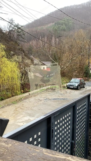 Casa individuala 5 camere 4 bai garaj pivnita si panouri solare in Cisnadioara - imagine 5