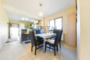 Fara comision! Casa 5 camere, 3 bai, garaj, 260 mp, teren 1600 mp, Apahida - imagine 4