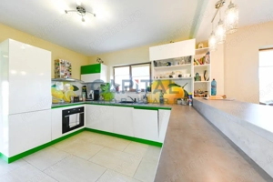 Fara comision! Casa 5 camere, 3 bai, garaj, 260 mp, teren 1600 mp, Apahida - imagine 5