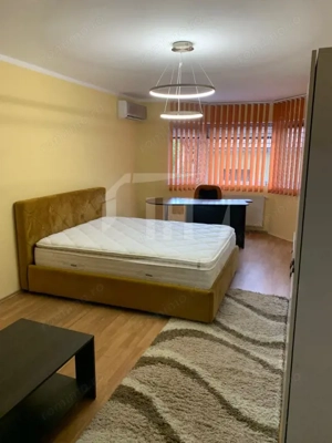 Apartament 2 camere, decomandat, 2 parcari, zona Liviu Rebreanu - imagine 2