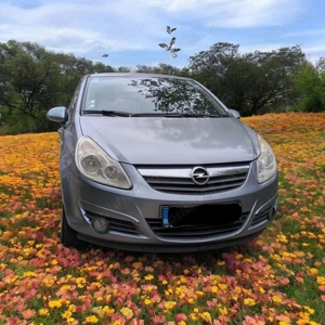 Vând Opel Corsa 2010 - Ideal pentru Oraș! Consum Mic! - imagine 4