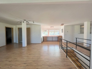 Apartament 4 camere, deosebit – mansardă spațioasa - imagine 5