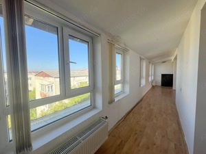 Apartament 4 camere, deosebit – mansardă spațioasa - imagine 11