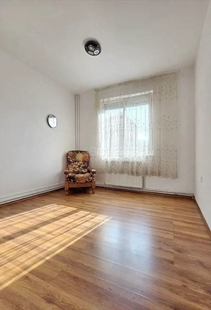 Boxa Inclusa Loc Parcare Inclus - imagine 2