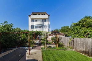 Vila S+P+2E+ M, garaj si spatiu comercial, Km4-5 - imagine 3