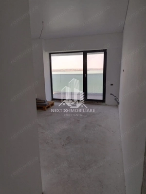 Apartament 2 cam, Mamaia zona Rex, la alb, vedere lac - imagine 3