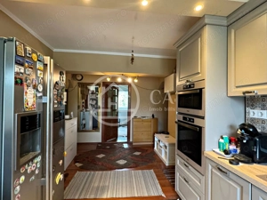 Apartament de vânzare tip Q cu 4 camere în zona Nufărul, Oradea