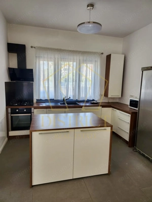 Vila deosebita cu 4 camere  |  Zona Lipovei - imagine 4