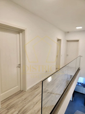 Vila deosebita cu 4 camere  |  Zona Lipovei - imagine 15