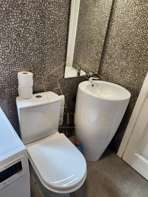 Vila deosebita cu 4 camere  |  Zona Lipovei - imagine 8