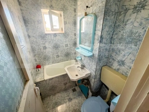 APARTAMENT 3 CAMERE SEMI-DECOMANDAT 42.000 EUR - imagine 6