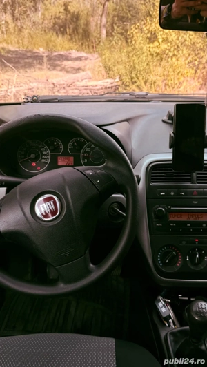 Fiat Grande Punto 2013 - imagine 4