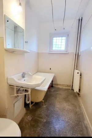 Apartament 2 camere decomandate, etaj 1, la doi pași de centru - imagine 4