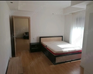 Inchiriez apartament 2 camere Cosmopolis - imagine 4