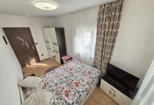 Apartament. 3 Camere Centrală Proprie Zona Soarelui  - imagine 5