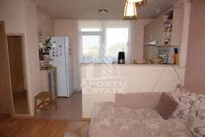 Apartament cu 2 camere, zona Girocului, Centrala Proprie - imagine 3