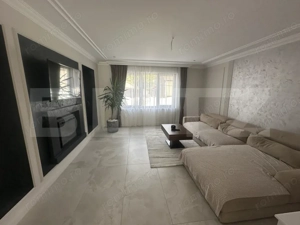 Casa tip D+P+E, 330 mp, 400 mp teren, zona Semicentrală