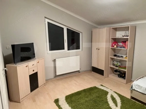 CASA MODERNA ZONA 7 NOIEMBRIE - imagine 15