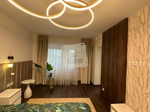 Apartament Central 1 Camera de Lux cu Balcon si Vedere spre Munte - imagine 2