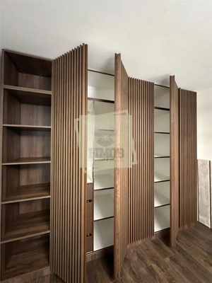 Apartament Central 1 Camera de Lux cu Balcon si Vedere spre Munte - imagine 14