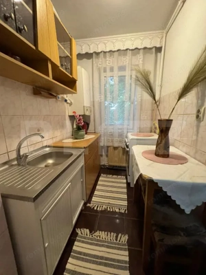 Apartament cu 2 camere, 35 mp, zona Banc Post - imagine 8