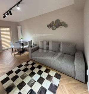 Apartament ultrafinisat cu 3 camere, zona Urusagului - imagine 3