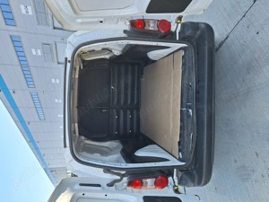 Peugeot partner, 1.6 hdi, an fabr 2016, km 359.500 - imagine 3 Peugeot partner, 1.6 hdi, an fabr 2016, km 359.500 - imagine 3