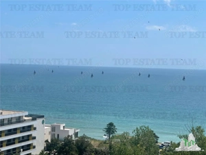 APARTAMENT 2 CAMERE VEDERE FRONTALA  LA MARE OLIMP - imagine 9