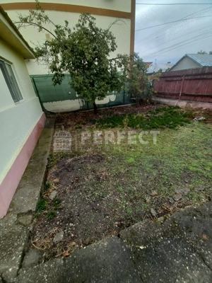 Casa cu teren in Barcanesti,la 5 km Ploiesti,Pret 61000 EUR - imagine 7