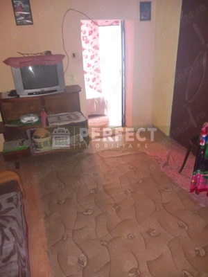 Casa cu teren in Barcanesti,la 5 km Ploiesti,Pret 61000 EUR - imagine 10