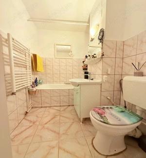 Apartament cu 2 camere în Calea Lipovei in fata etaj 3 amenajat centrala - imagine 2