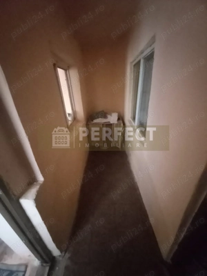 Casa cu teren in Barcanesti,la 5 km Ploiesti,Pret 61000 EUR - imagine 13