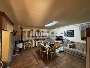 Casa de vanzare cu gradina si curte prima afisare zona Terezian Sibiu - imagine 11